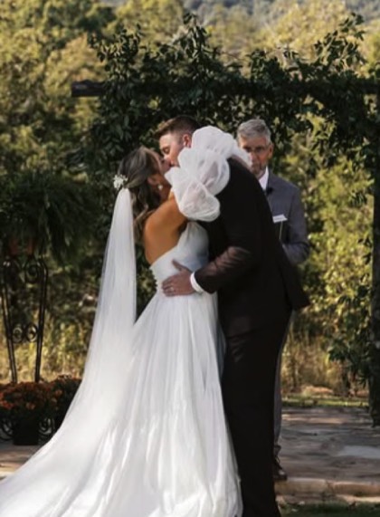 Kate Pace rustic wedding at The Homestead